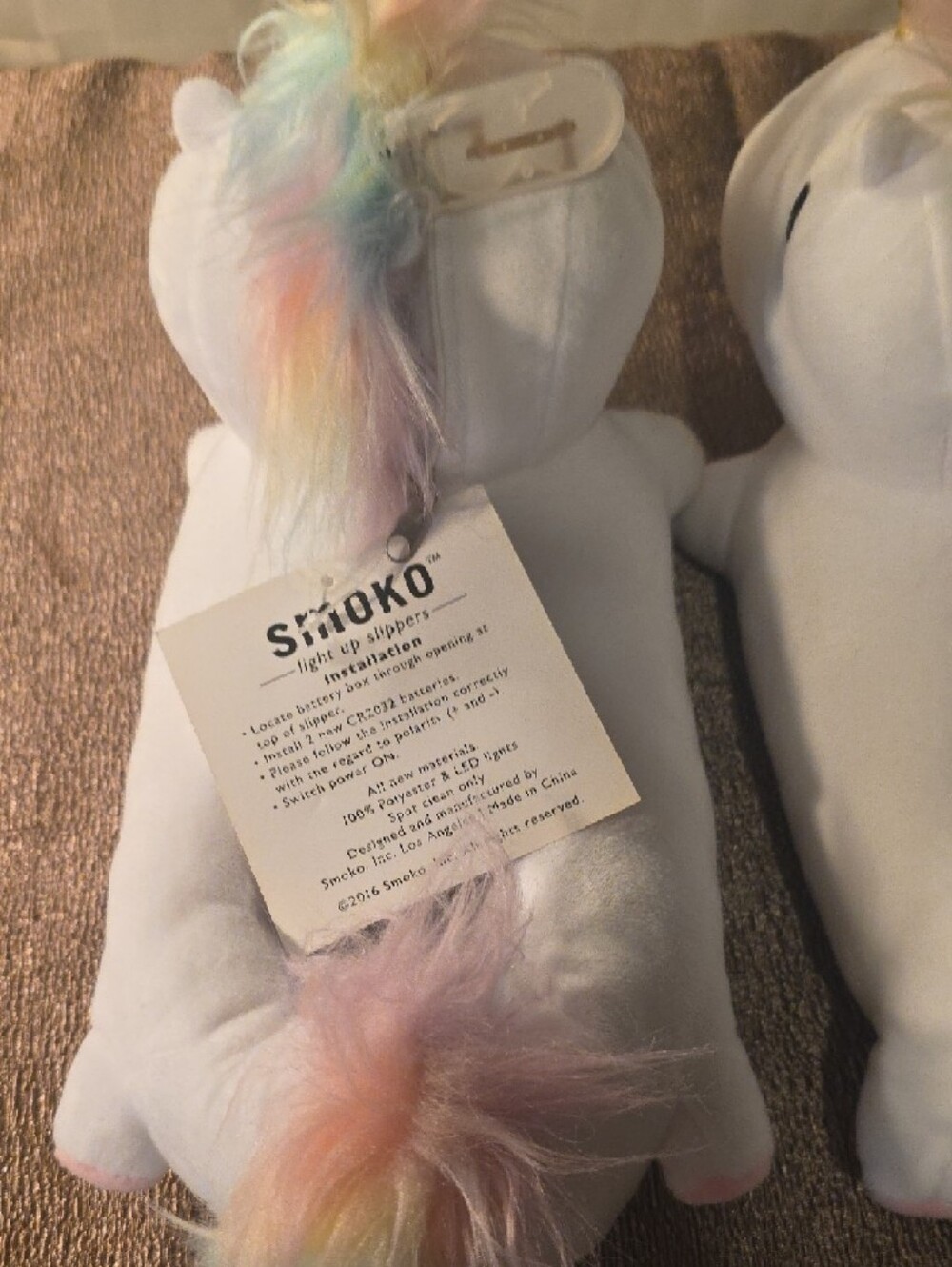 Smoko Light Up Unicorn Women's Plush Slippers - Picture 12 of 13